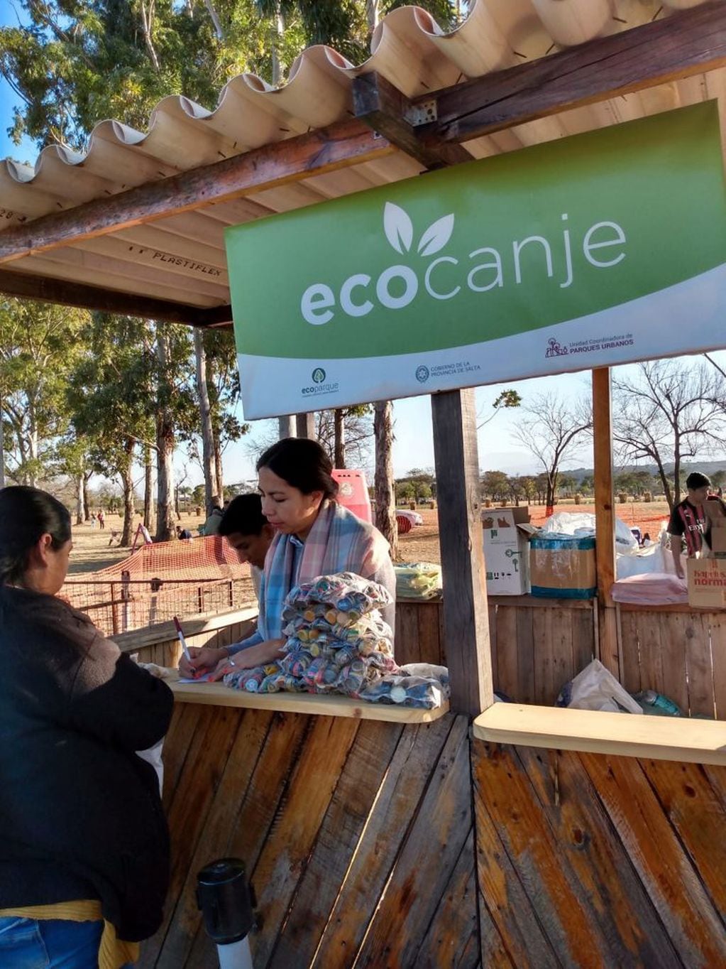 Ecocanje en el Parque Bicentenario (Facebook Comunidad Sustentable)