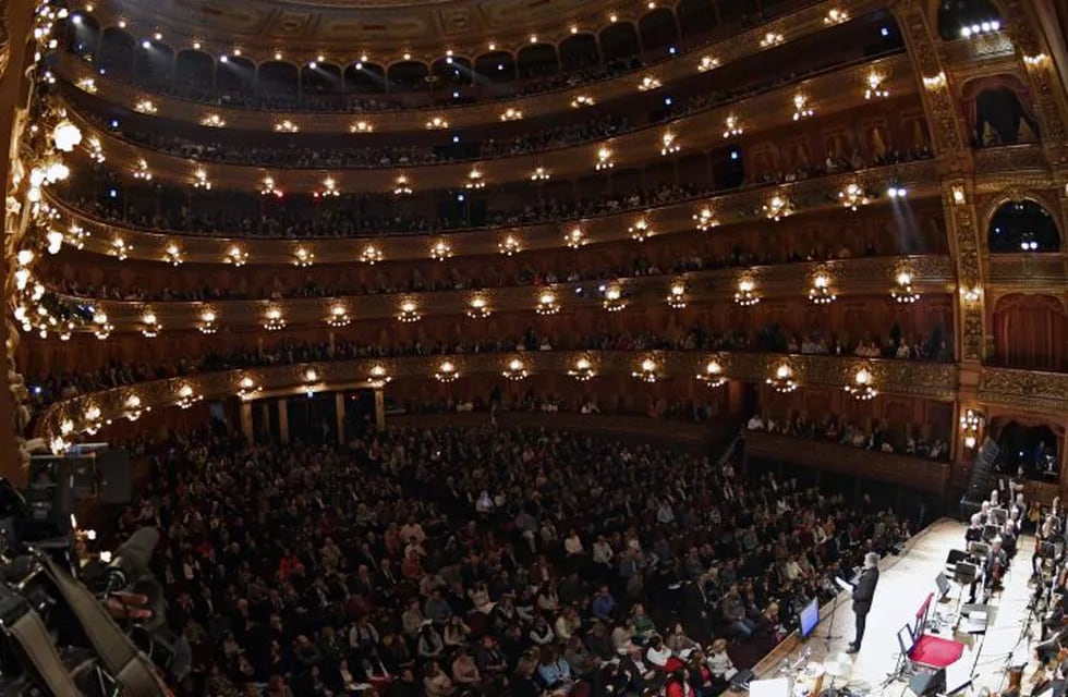 El Teatro Colón en la vieja normalidad. Ahora, reabrió sus puertas con todos los protocolos. (Foto: web)