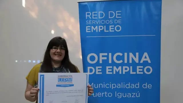 Puerto Iguazú: la UPM entregó diplomas a 70 egresados