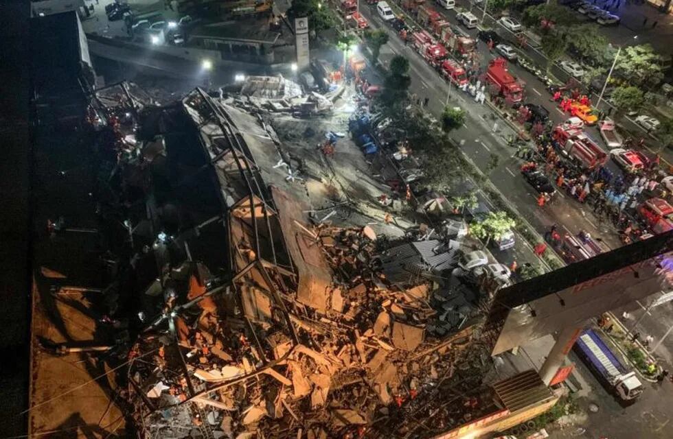 El derrumbe de un hotel en China.