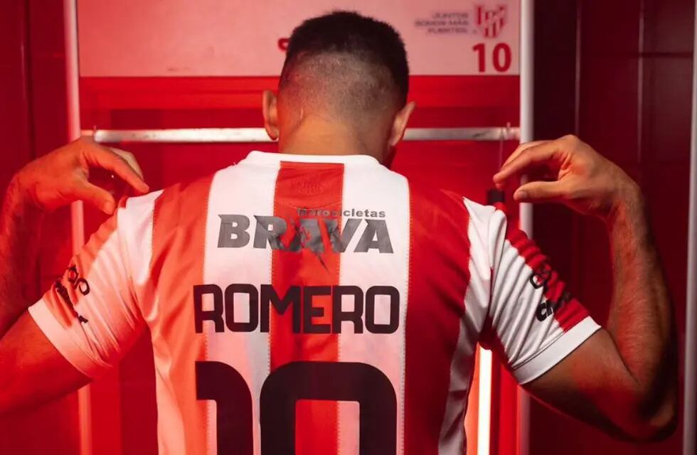 Romero usará la 10 en el Instituto de Diego Dabove.