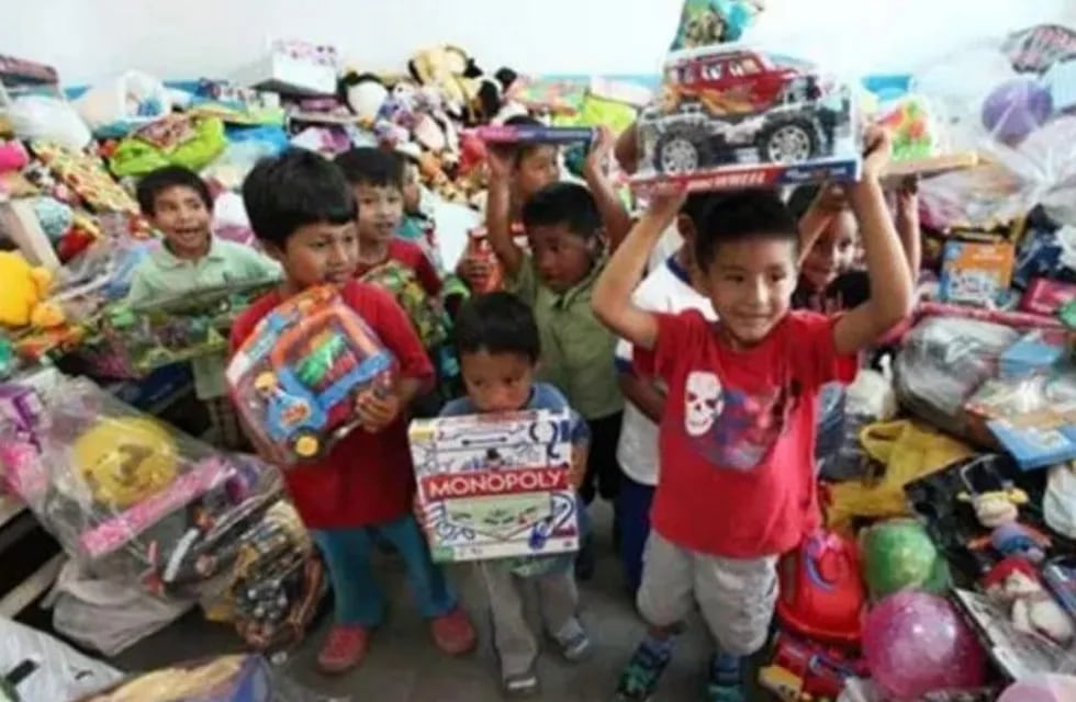 Un juguete, una sonrisa, campaña solidaria impulsada por distintas organizaciones. (Web).
