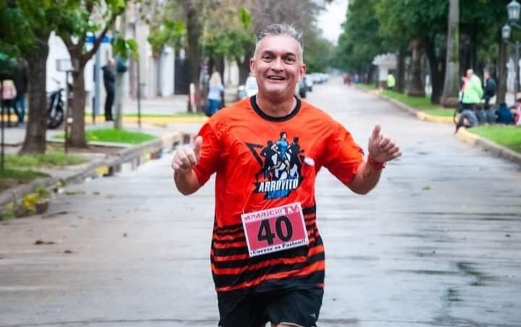 Pablo Lario Arroyito Corre en Morteros