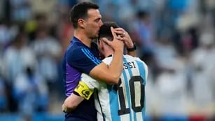 Scaloni y Messi