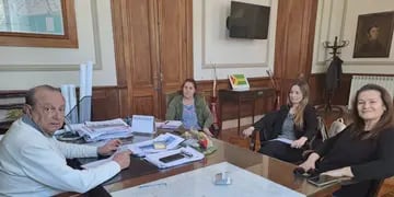 Tres Arroyos: Sánchez y Hoffmann se reunieron con candidatas del Movimiento Vecinal