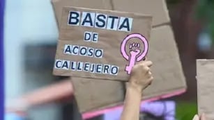 Se promulgó en Tucumán la Ley de Acoso Callejero
