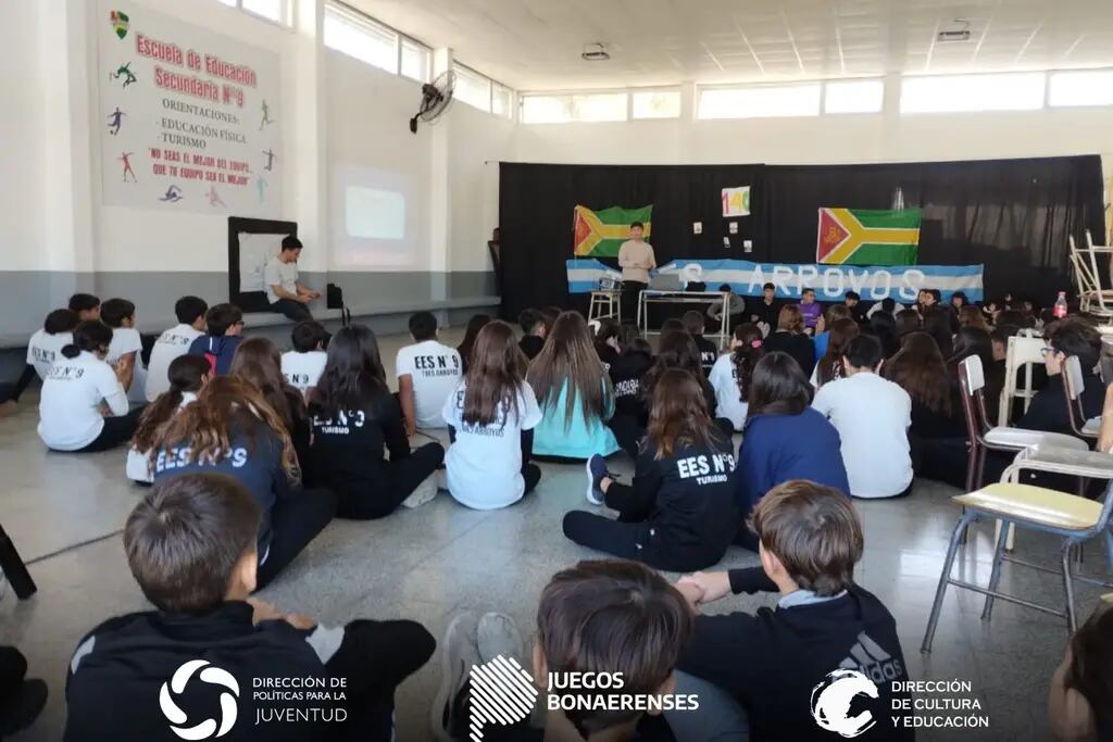 Continúan las charlas informativas en establecimientos educativos sobre los Juegos Bonaerenses