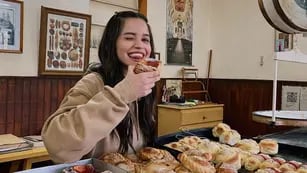 Visitó la panadería de la familia de Emilia Mernes en Nogoyá y se hizo viral en TikTok: “Tienen todo…”