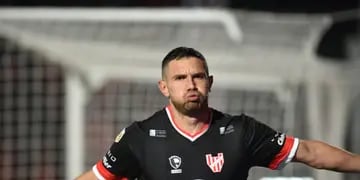 Video: ahora sí, gol de Maravilla Martínez para que Instituto le gane a Racing.