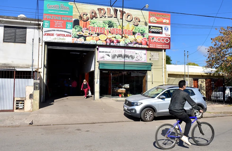 La verdulería de barrio Matienzo de la ciudad de Córdoba, donde ocurrió el robo.