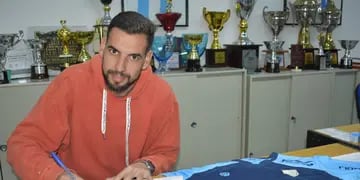 El arquero Emanuel Bilbao se incorpora al plantel de Fabián Nardozza