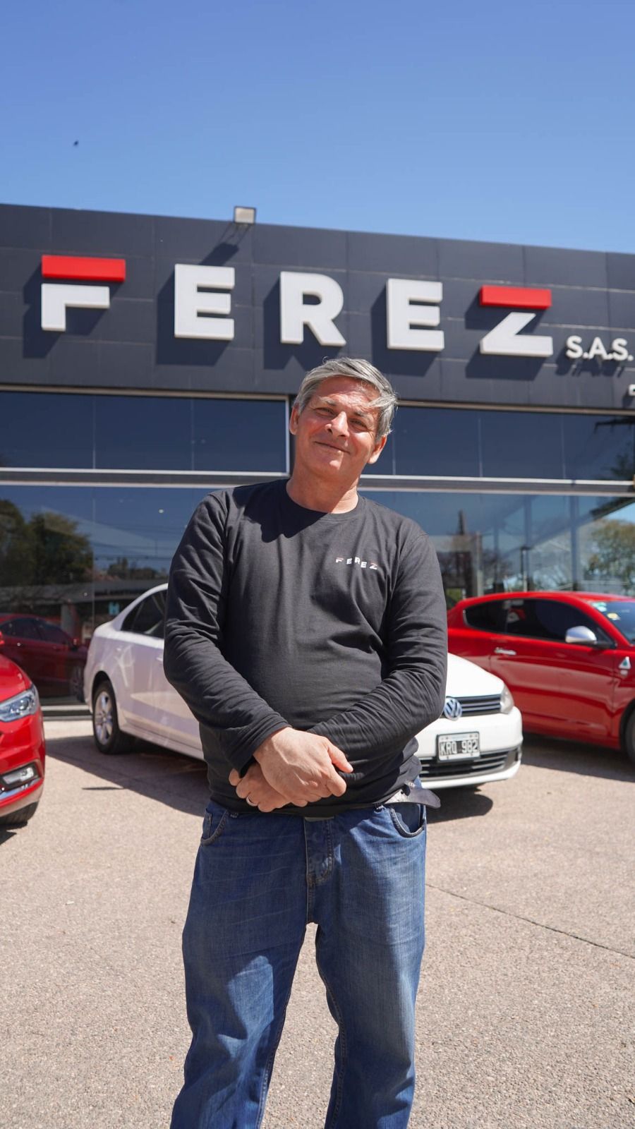 Tras su viralización, la concesionaria Ferez llamó a Roberto y lo terminó contratando.