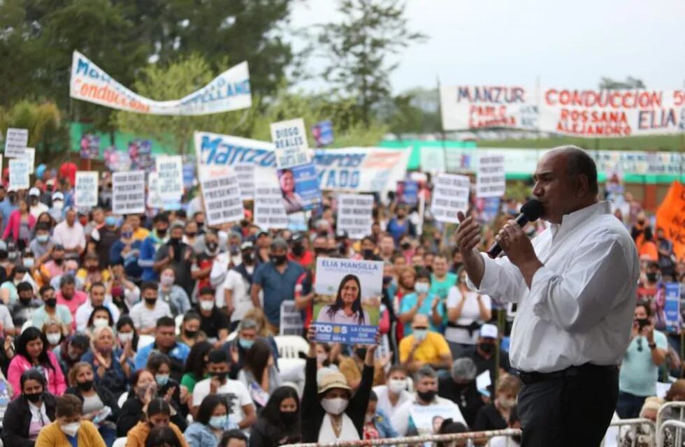 Manzur participó de un multitudinario acto en Monte Bello.