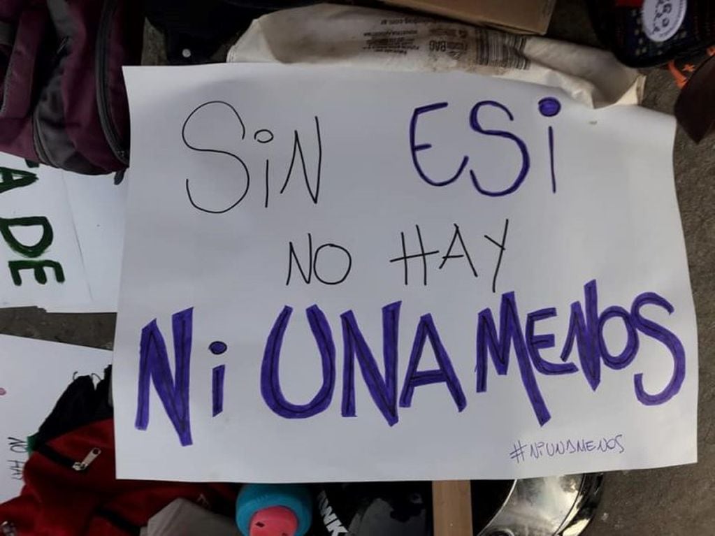 Marcha de "Ni una menos" en Carlos Paz