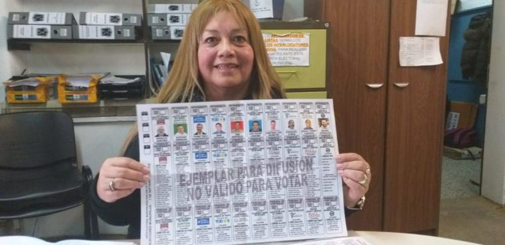 María Isabel Ortega contó como se vota con este modelo de boleta única.