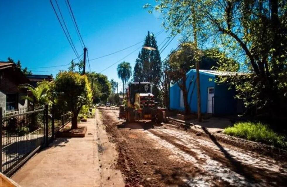 La comuna repara y pone en condiciones las calles terradas de Eldorado.
