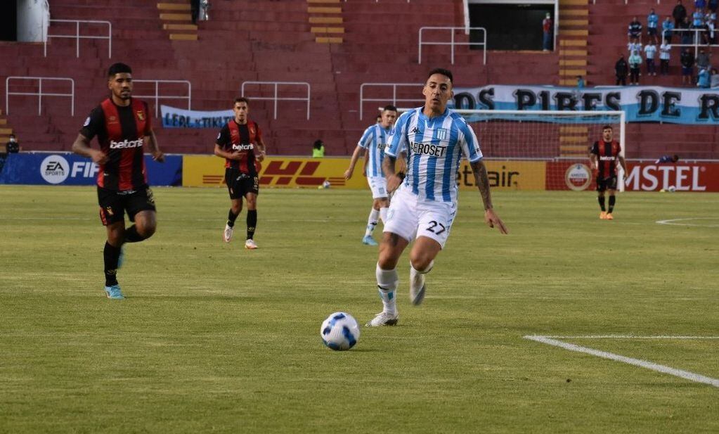 Javier Correa erró un penal para Racing.