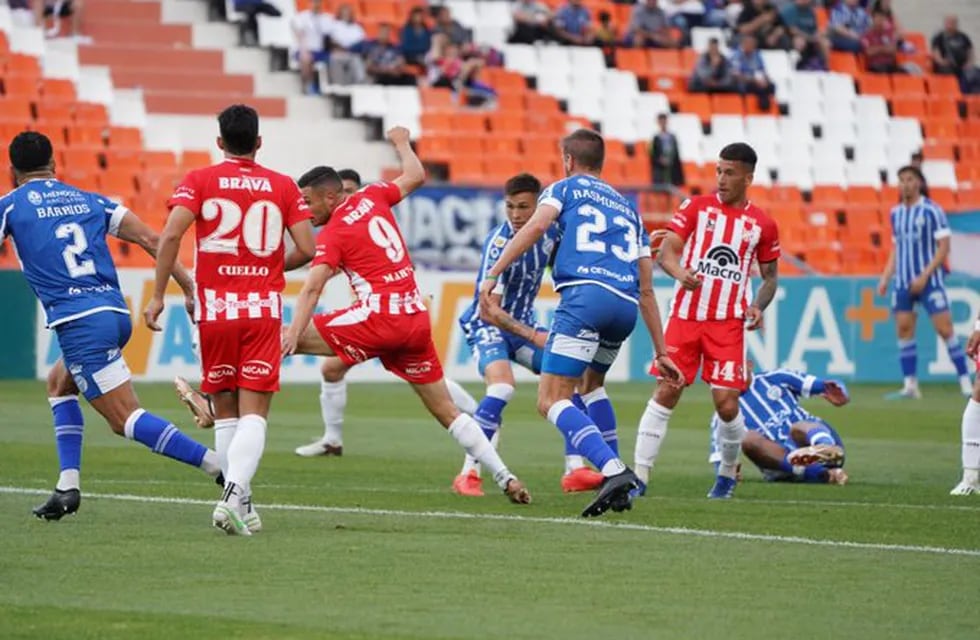 Godoy Cruz e Instituto, en duelo por la fecha 7 de la Copa de la Liga Profesional (Prensa Instituto).