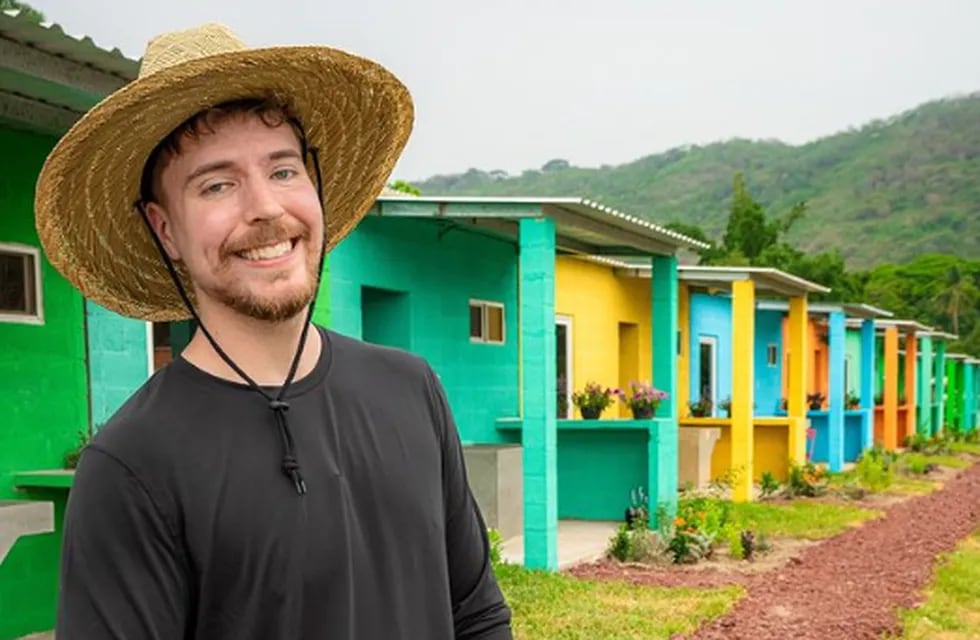 Quién es MrBeast, el youtuber estadounidense que regaló 10 casas a familias en Argentina.