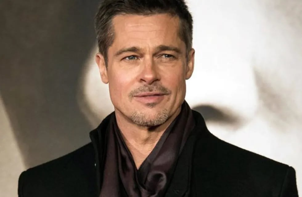 Aunque muchos sueñan con ser "Brad Pitt", hay un hombre inglés que realmente puede afirmar que es idéntico.