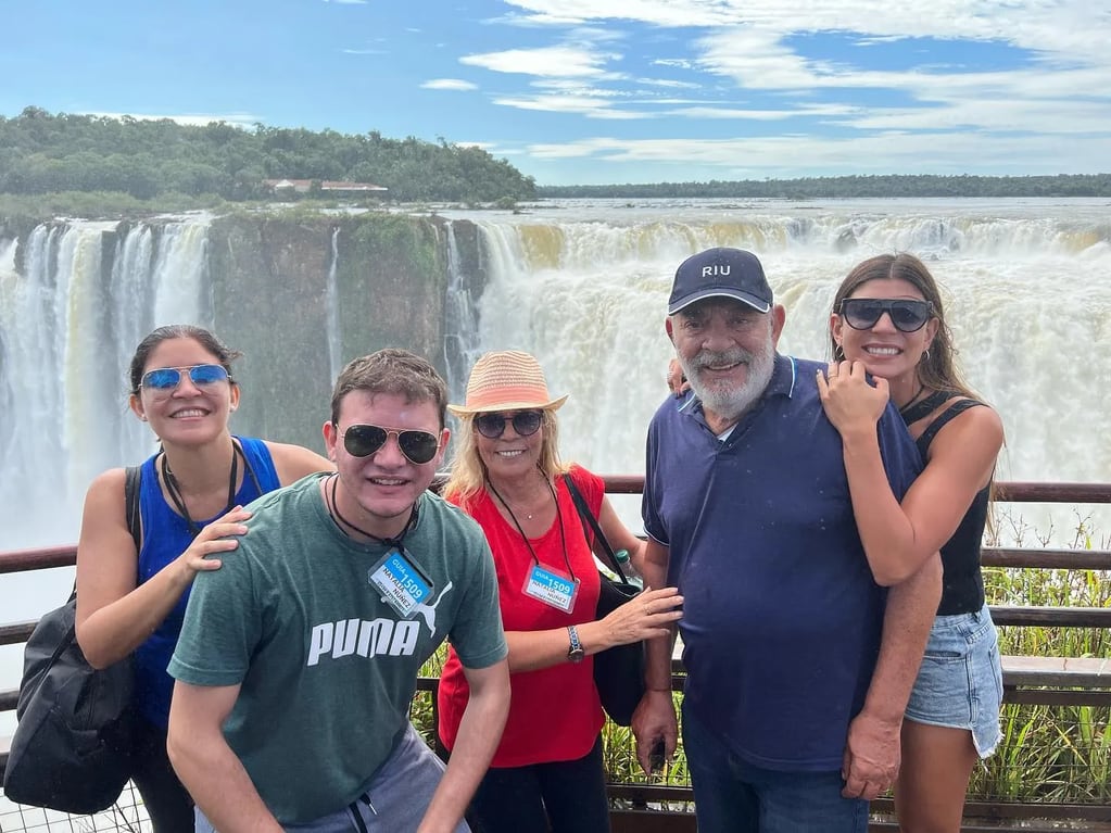 Ornella Ferrara y su viaje soñado a las Cataratas del Iguazú junto a sus padres y hermanos.