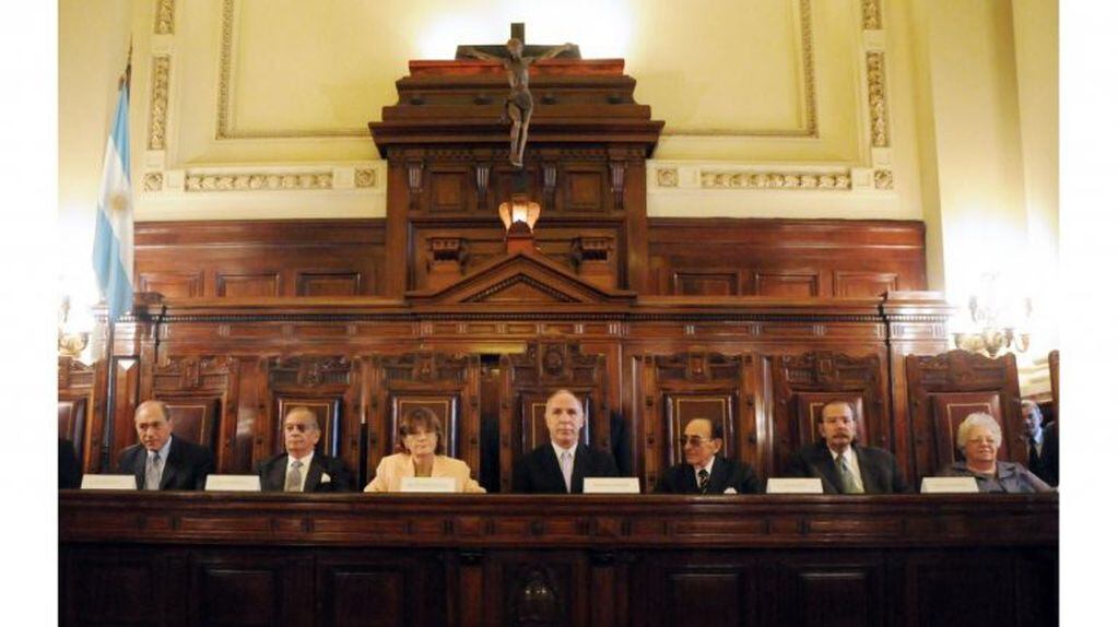 La Corte Suprema de Justicia dictó sentencia a favor de Chubut.