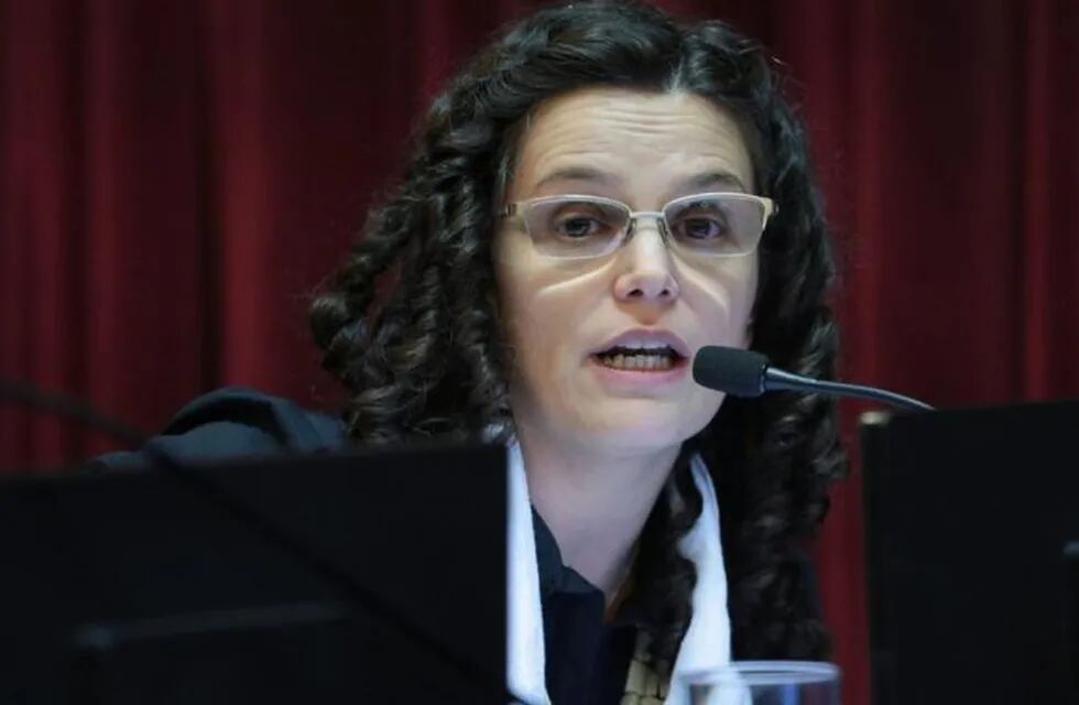 Cristina Fiore votó el contra de la extinción de dominio (Web)