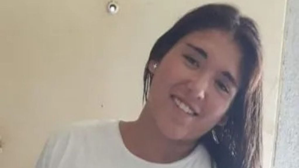Buscan a una adolescente de 16 años, desaparecida en Villa María.