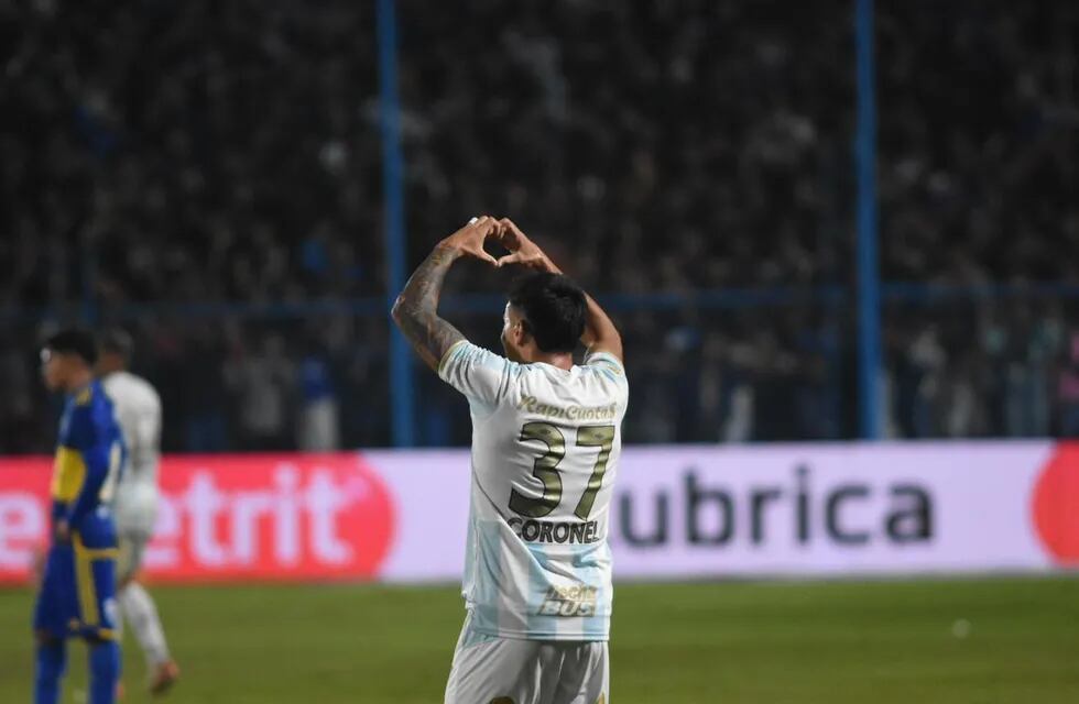 Mateo Coronel anotó el 1-0 de Atlético Tucumán ante Boca. La T espera a los tucumanos y después, va a la Bombonera (Prensa Atlético Tucumán).