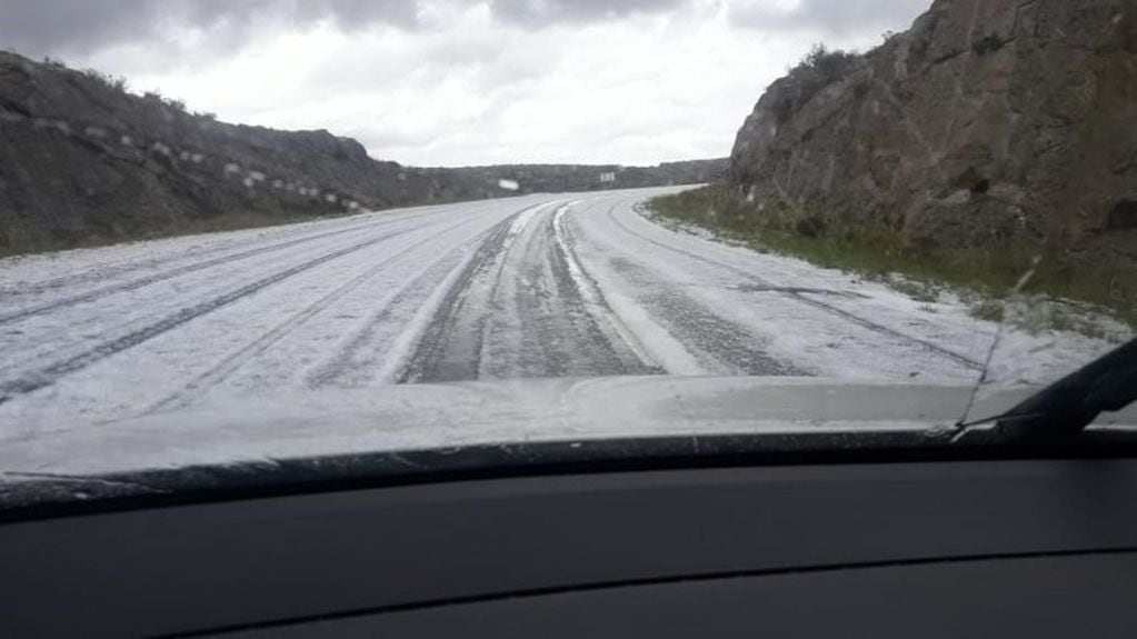 Granizo en el Camino de las Altas Cumbres.