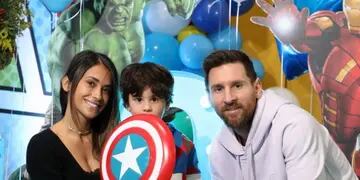 Antonela Roccuzzo repasó el año junto a su familia en fotos