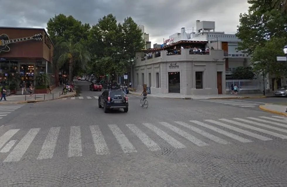 Oroño y Salta de la ciudad de Rosario. (Street View)