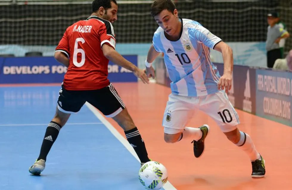 Constantino Vaporaki, campeón del mundo con la selección Argentina de Fútbol de salón.