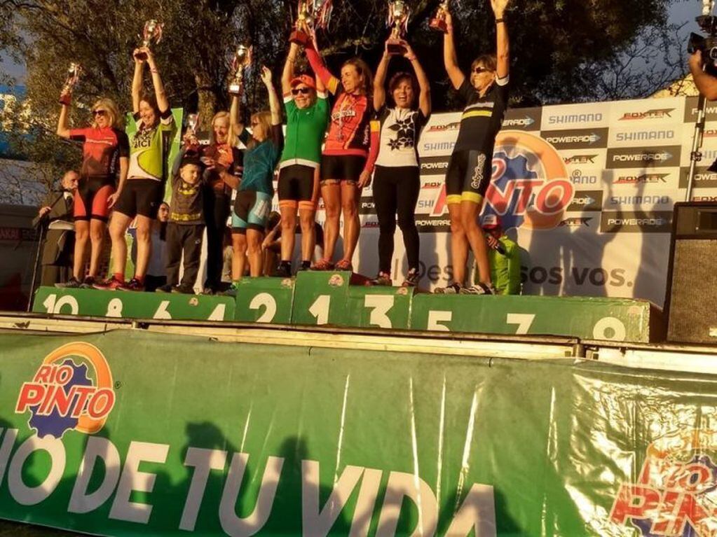 Mabel Weidmann podio en el Desafío del Rio Pinto