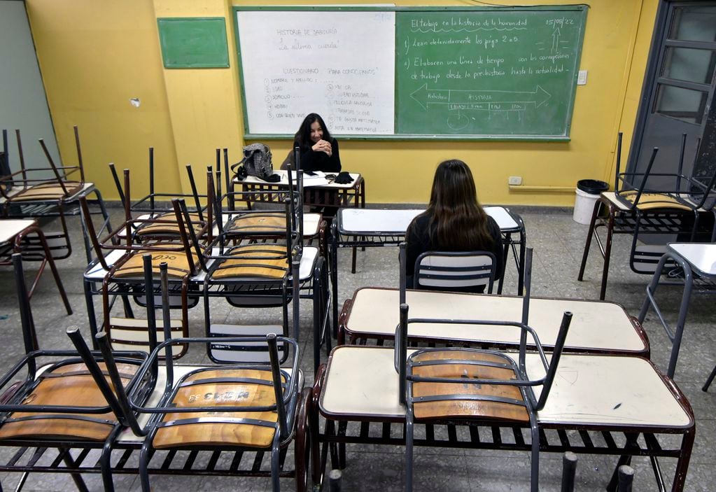 El gobierno provincial inició un plan para reducir el ausentismo docente