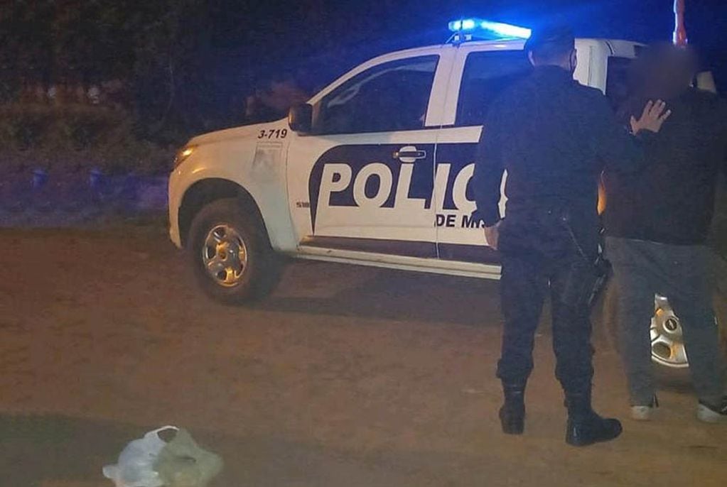 Jardín América: un hombre terminó detenido por comercializar droga. Policía de Misiones