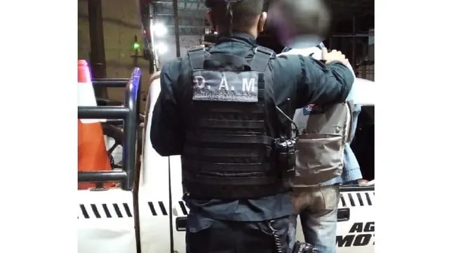 Posadas: vendedor ambulante terminó detenido tras golpear a una mujer