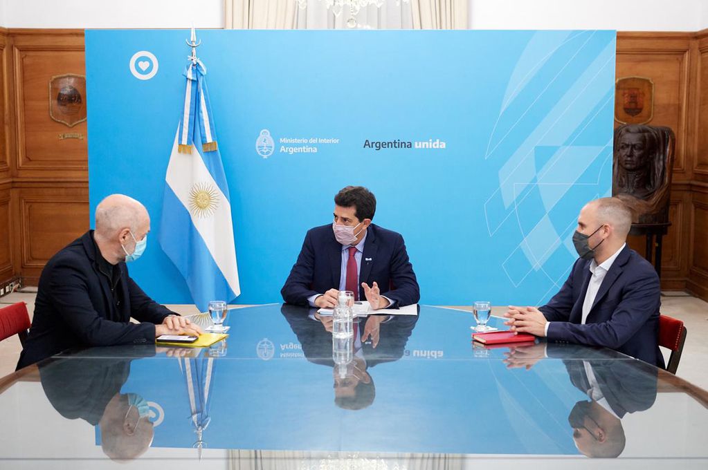 Eduardo "Wado" De Pedro y Horacio Rodríguez Larreta confirmaron el acuerdo que permite el traspaso de las tierras. 