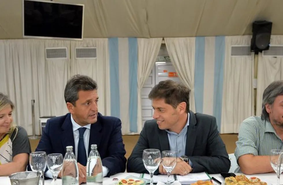 Reunión de Axel Kicillof con Sergio Massa y Máximo Kirchner (Twitter Axel Kicillof)