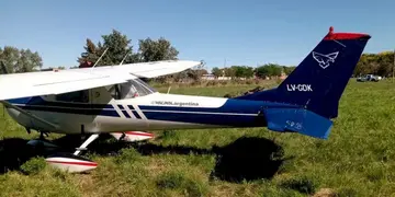 Aterrizaje de emergencia en inmediaciones al Lago Urugua-í