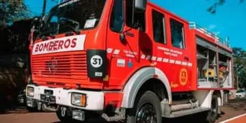 Rápido accionar de bomberos en Puerto Iguazú truncó incendio