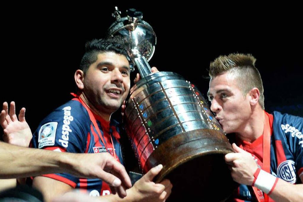 Buffarini, campeón de la Libertadores con San Lorenzo