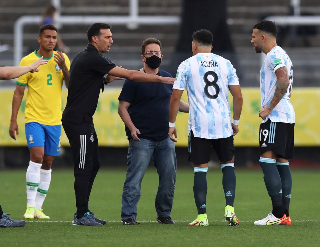 Lionel Scaloni confesó estar "muy triste" por la suspensión del partido entre Brasil y Argentina.