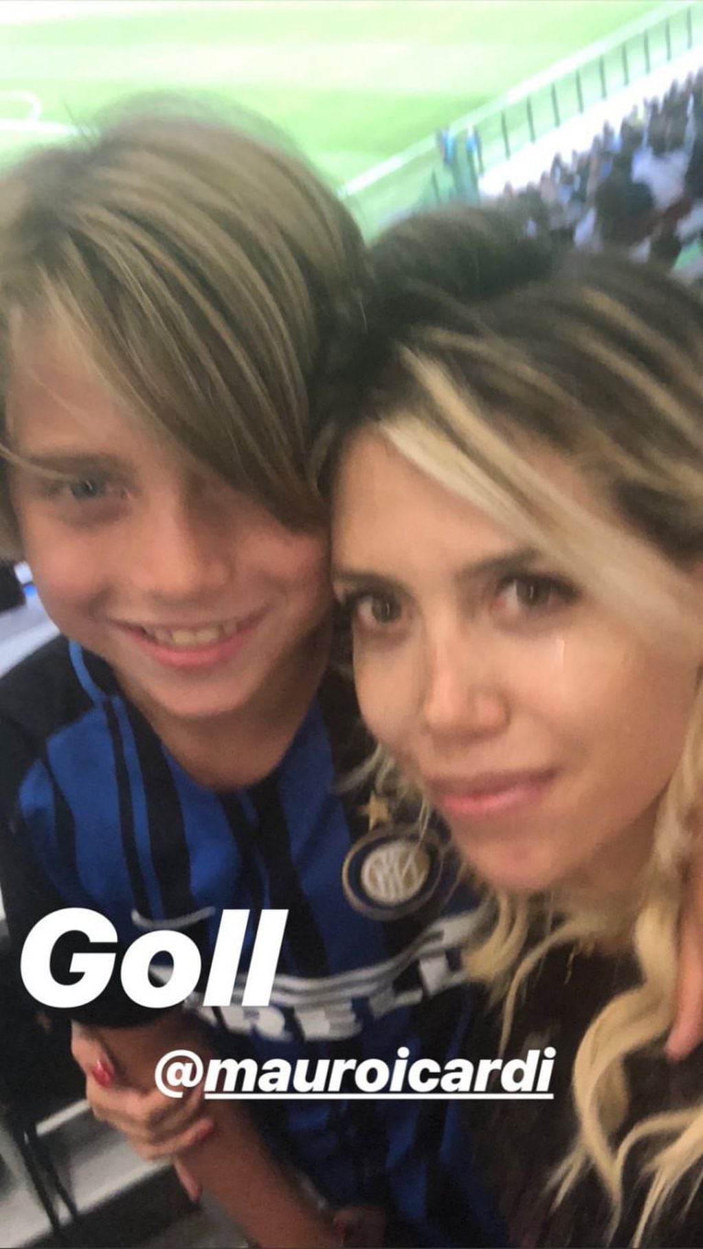 Wanda Nara y su hijo Valentino disfrutaron y sufrieron durante el triunfo del Inter ante Tottenham Hotspur, por la primera fecha de la Champions League 2018/19. Instagram/wanda_icardi