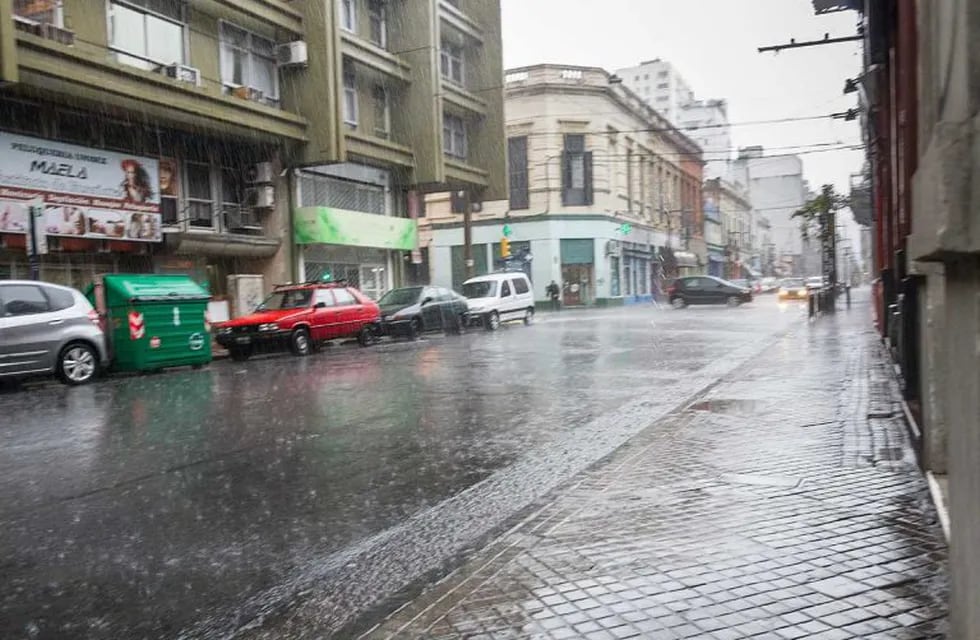 Se renueva tormenta en Rosario