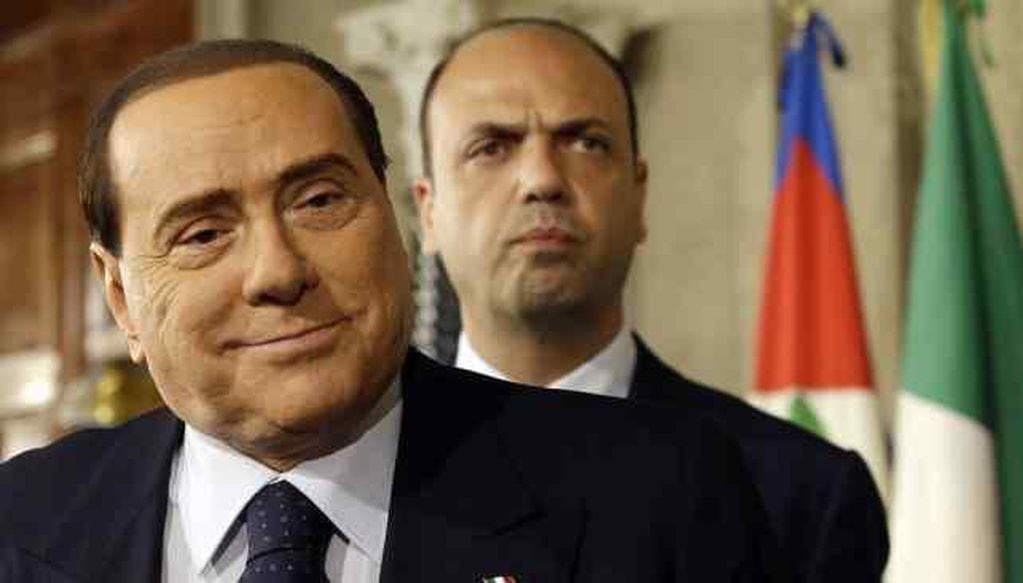 Berlusconi debió ser internado en terapia intensiva en un hospital de Milán. Foto: Archivo / AP.