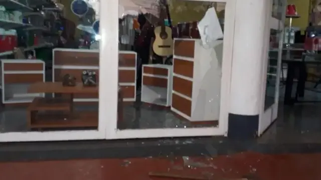 Ilícito violento: ingresaron a robar a un local comercial con un hacha