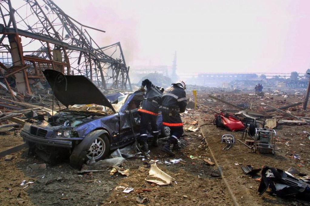 El día después de la trágica explosión en Beirut. (Foto: AFP)