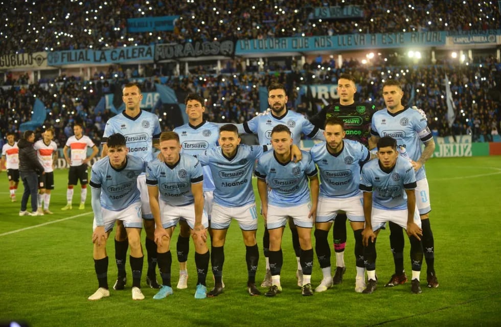 Belgrano y otro recibimiento espectacular, a todas luces (Javier Ferreyra / La Voz).