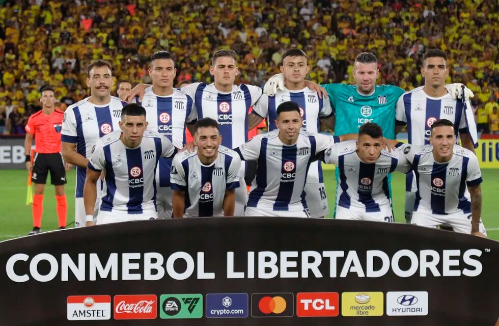 Guayaquil, miércoles 10 de abril del 2024
En el estadio Banco Pichincha, Barcelona se enfrenta a Talleres de Argentina por la fase de grupo de la Conmebol Libertadores.
Fotos: César Muñoz/API